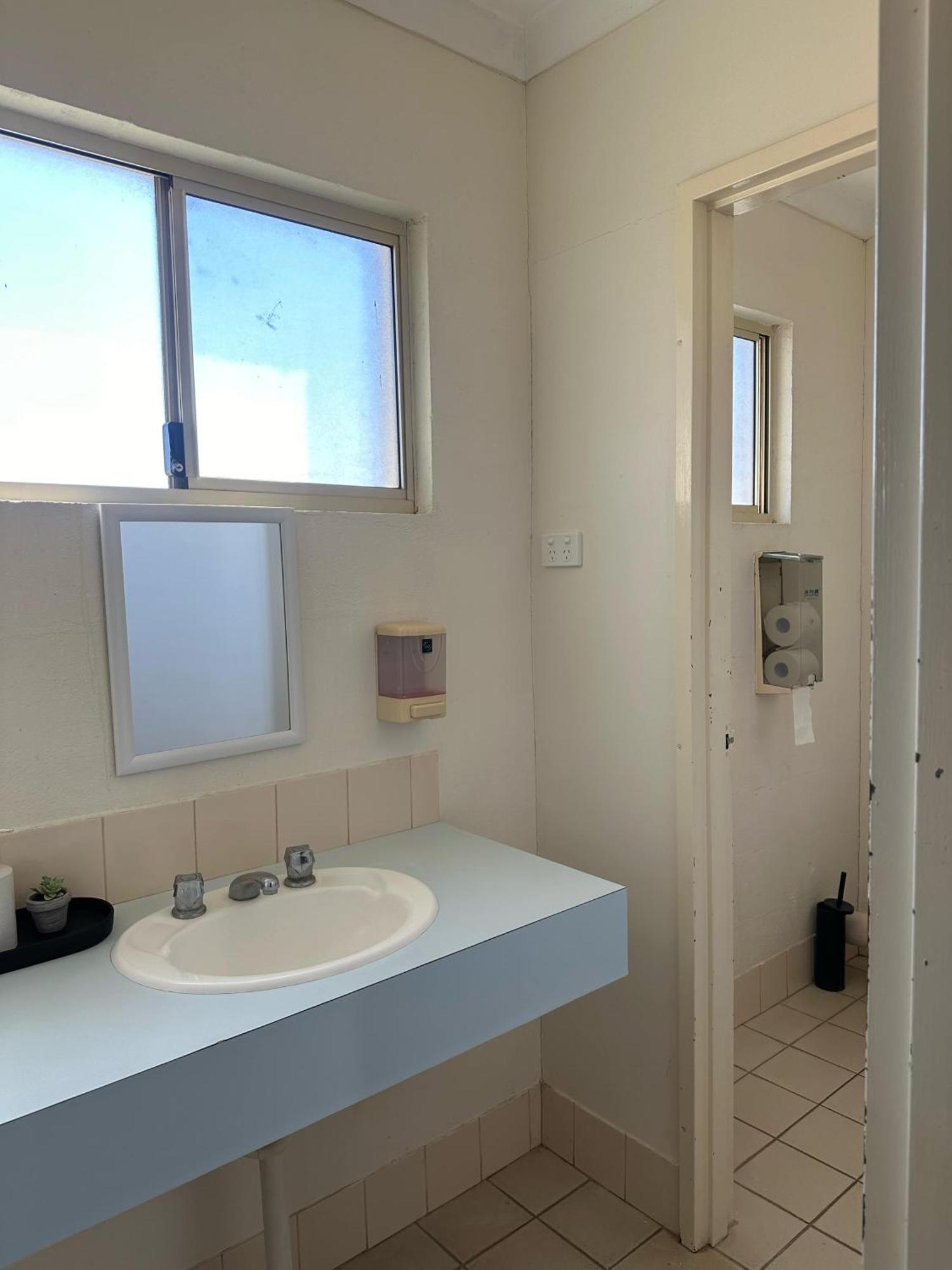 Kalbarri Inn 外观 照片